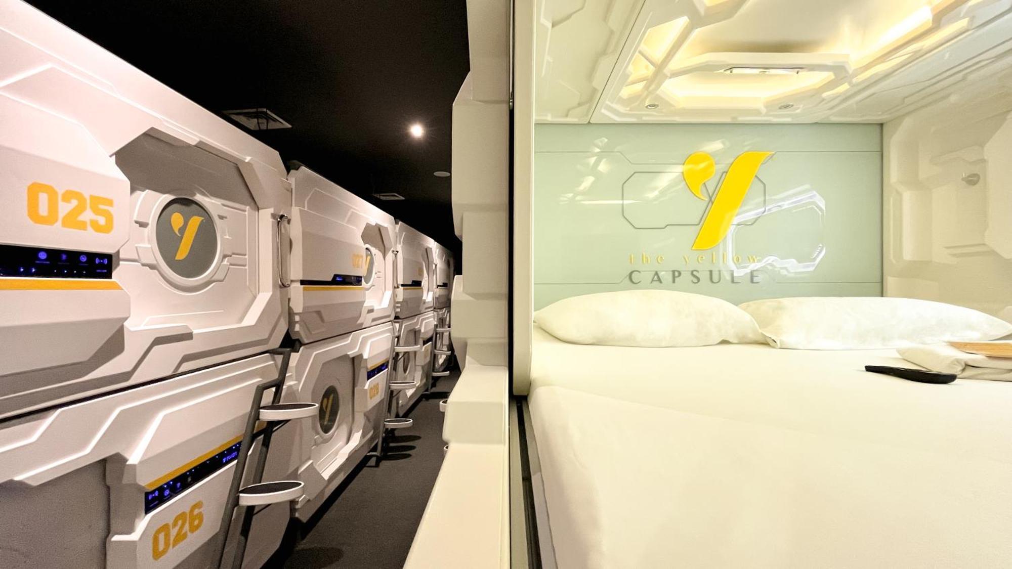 The Yellow Capsule Cancun Close To Airport ภายนอก รูปภาพ